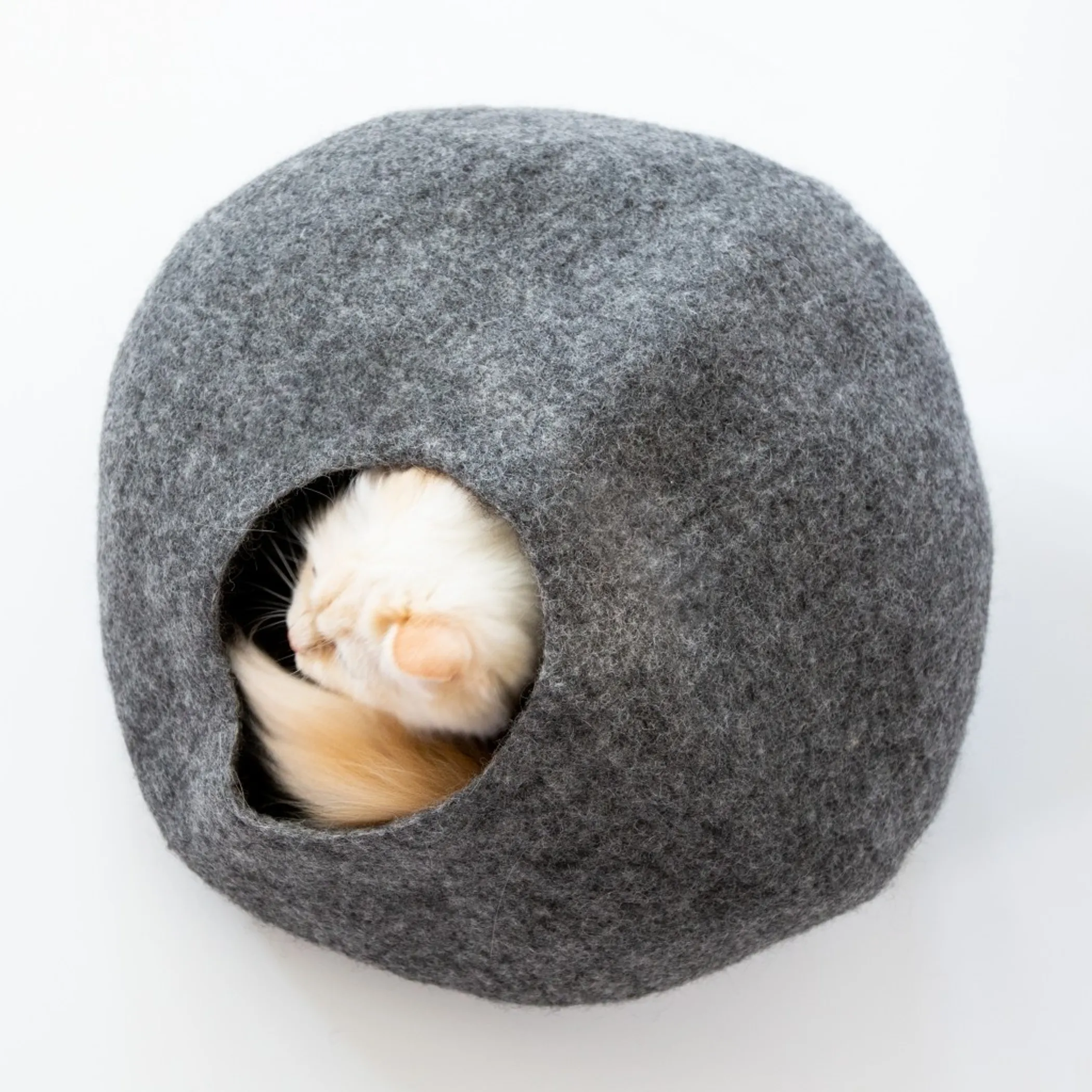 Heather Grey Cat Cave Bed - Image 2