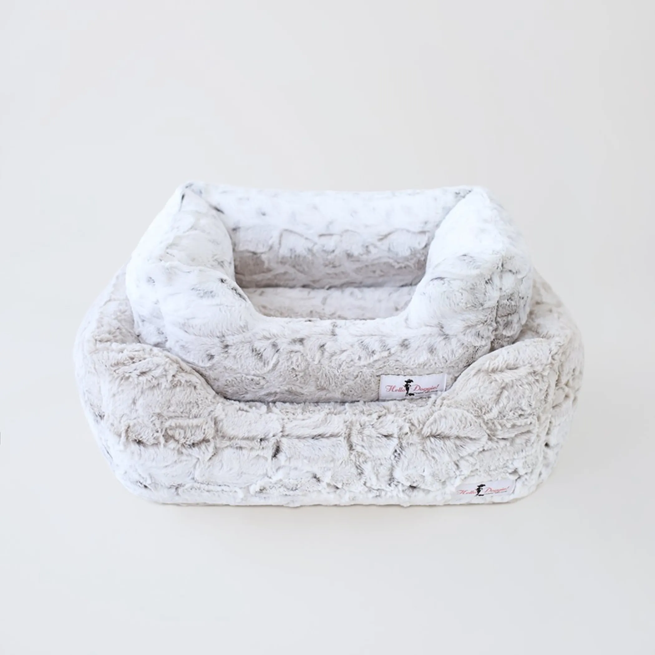 Deluxe Dog Bed - Image 3